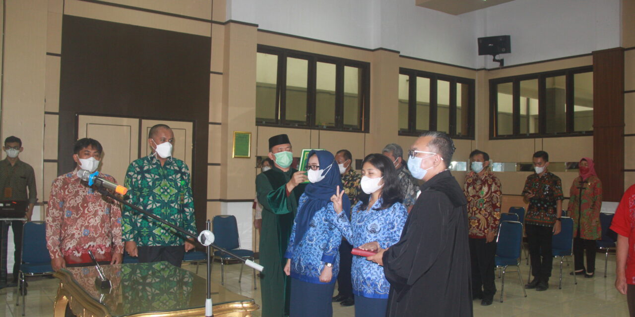 Pengambilan Sumpah dan Pelantikan Pegawai Negeri Sipil (PNS)