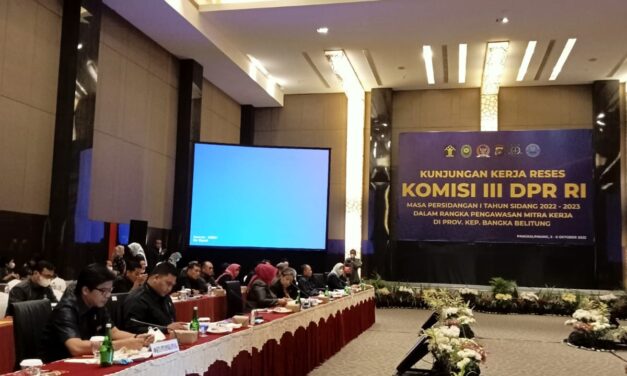 RAPAT DENGAR PENDAPAT KETUA PENGADILAN TINGGI BANGKA BELITUNG DENGAN KOMISI III DPR RI