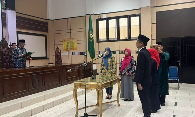 2 (dua) pegawai PPPK Diambil Sumpah pada Pengadilan Tinggi Bangka Belitung