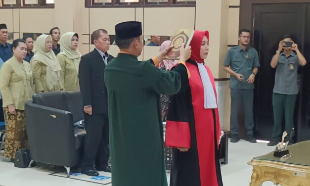Pengambilan Sumpah Jabatan dan Pelantikan Wakil Ketua Pengadilan Tinggi Bangka Belitung