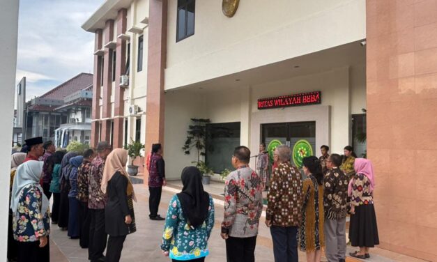 Jumat, 17 Oktober 2025 - APEL SORE PT Bangka Belitung