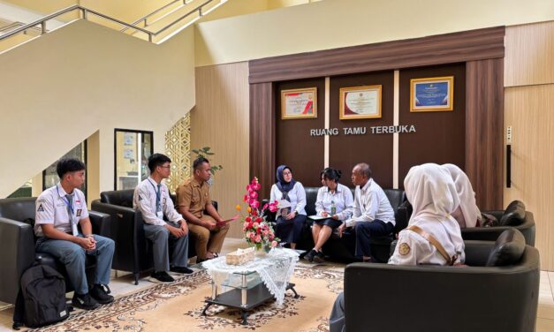 Senin, 6 Oktober 2025 - Kedatangan Siswa Magang SMKN 1 Pangkalpinang di PT BABEL