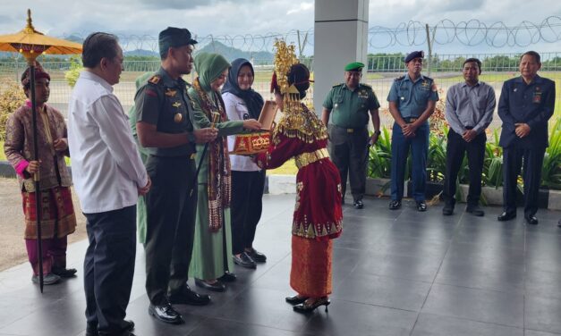 Rabu, 15 Oktober 2025 - Kedatangan Kolonel Inf Nur Wahyudi, S.E., M.I.Pol. Sebagai pejabat Danrem Babel Yang Baru