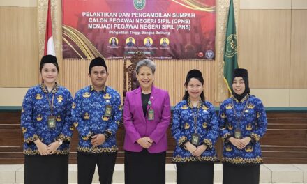 Tonggak Baru Pengabdian: Ketua Pengadilan Tinggi Bangka Belitung Resmi Melantik Empat PNS dalam Upacara Pengambilan Sumpah Jabatan